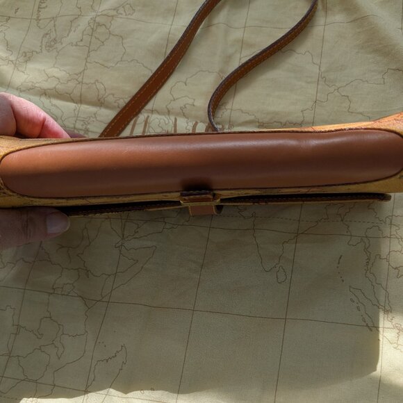 Alviero Martini Signature Map baguette bag - Picture 7 of 11